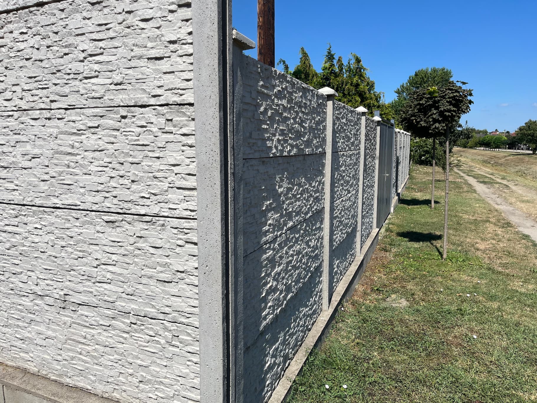 betonkerítés telepítés betonkerítés telepítés